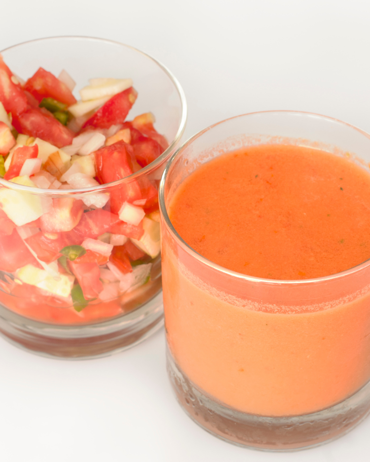 Gaspacho andalou, crackers de lin