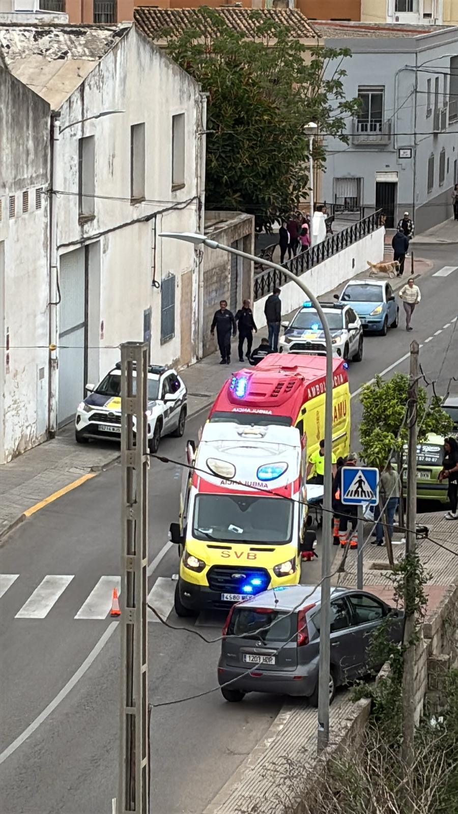 Un joven resulta herido tras ser atropellado en Pedreguer