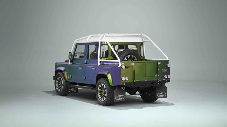 LA FAMILIA CLASSIC DEFENDER V8, CON ACABADOS CAMBIANTES, INCORPORA UNA NUEVA OPCIÓN DOUBLE CAB