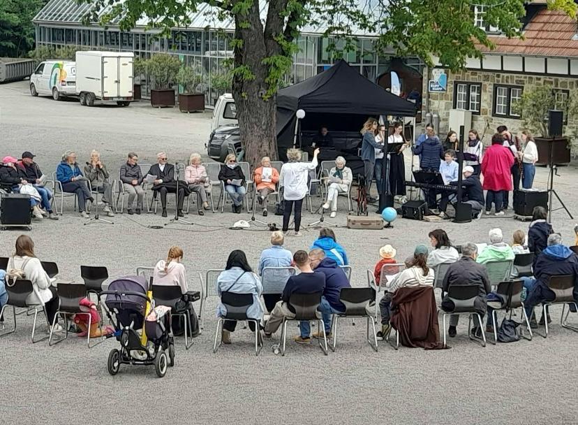 Singen gegen das Vergessen – Parkkonzert 2026