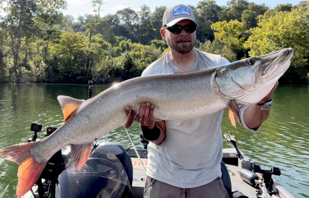 Maximizing Lipless Cranks During the Early Season 