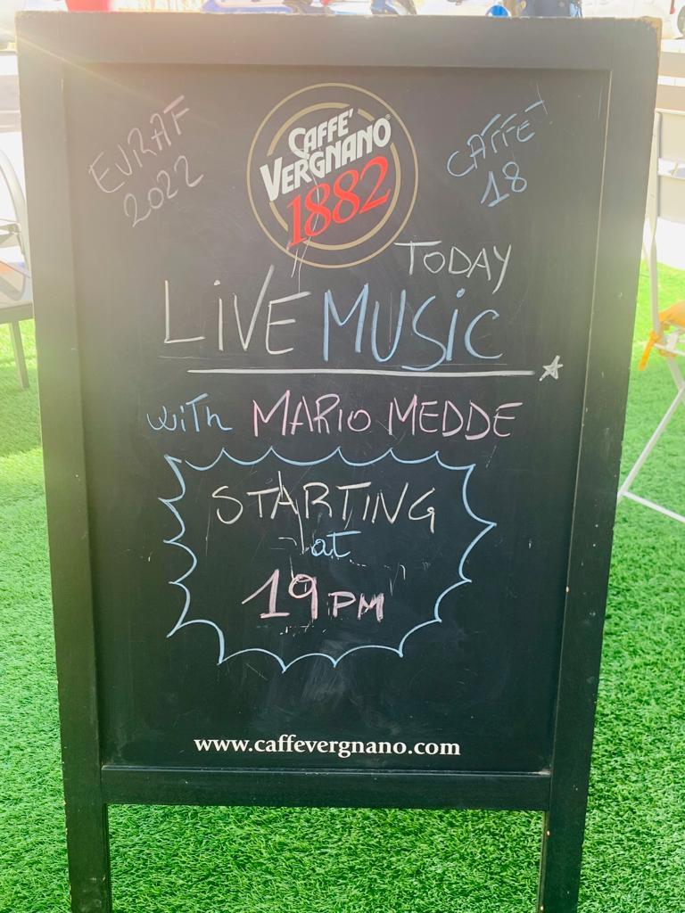 16th may - LIVE MUSIC AT CAFE' 18