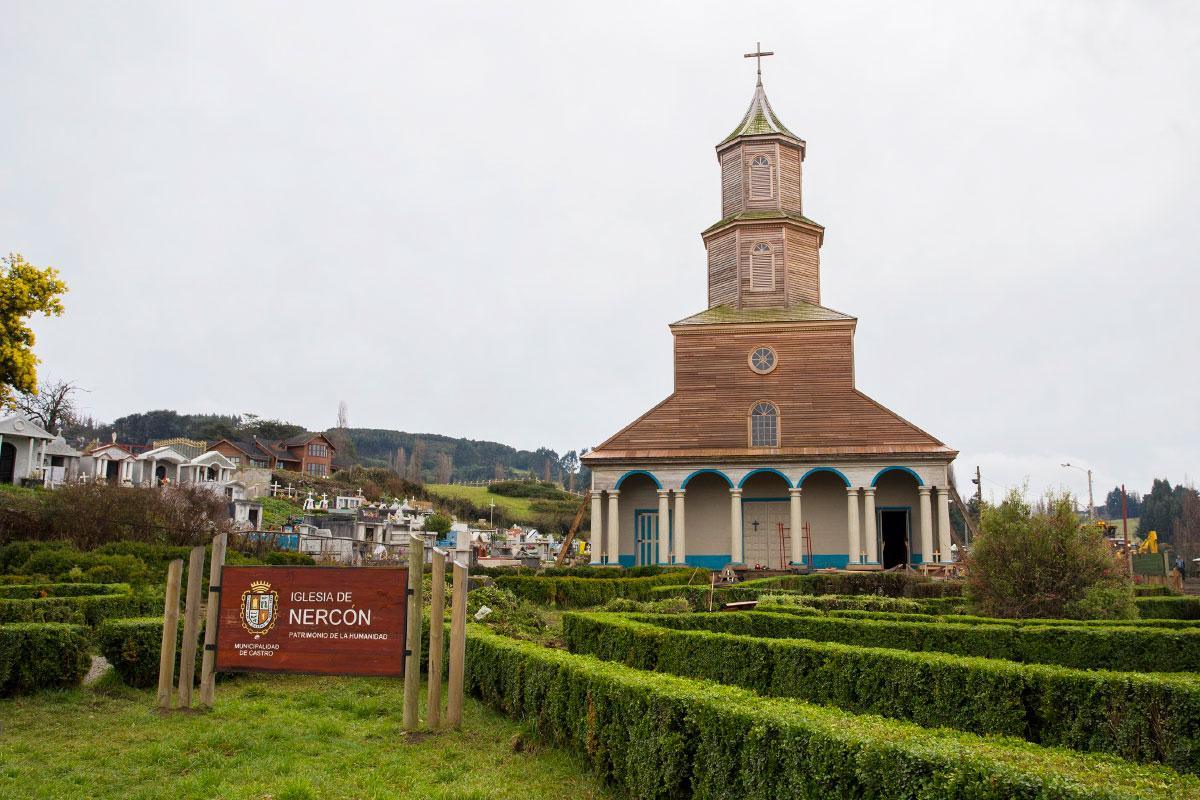 Iglesia de Nercón en Castro, Chiloé, Sur de Chile