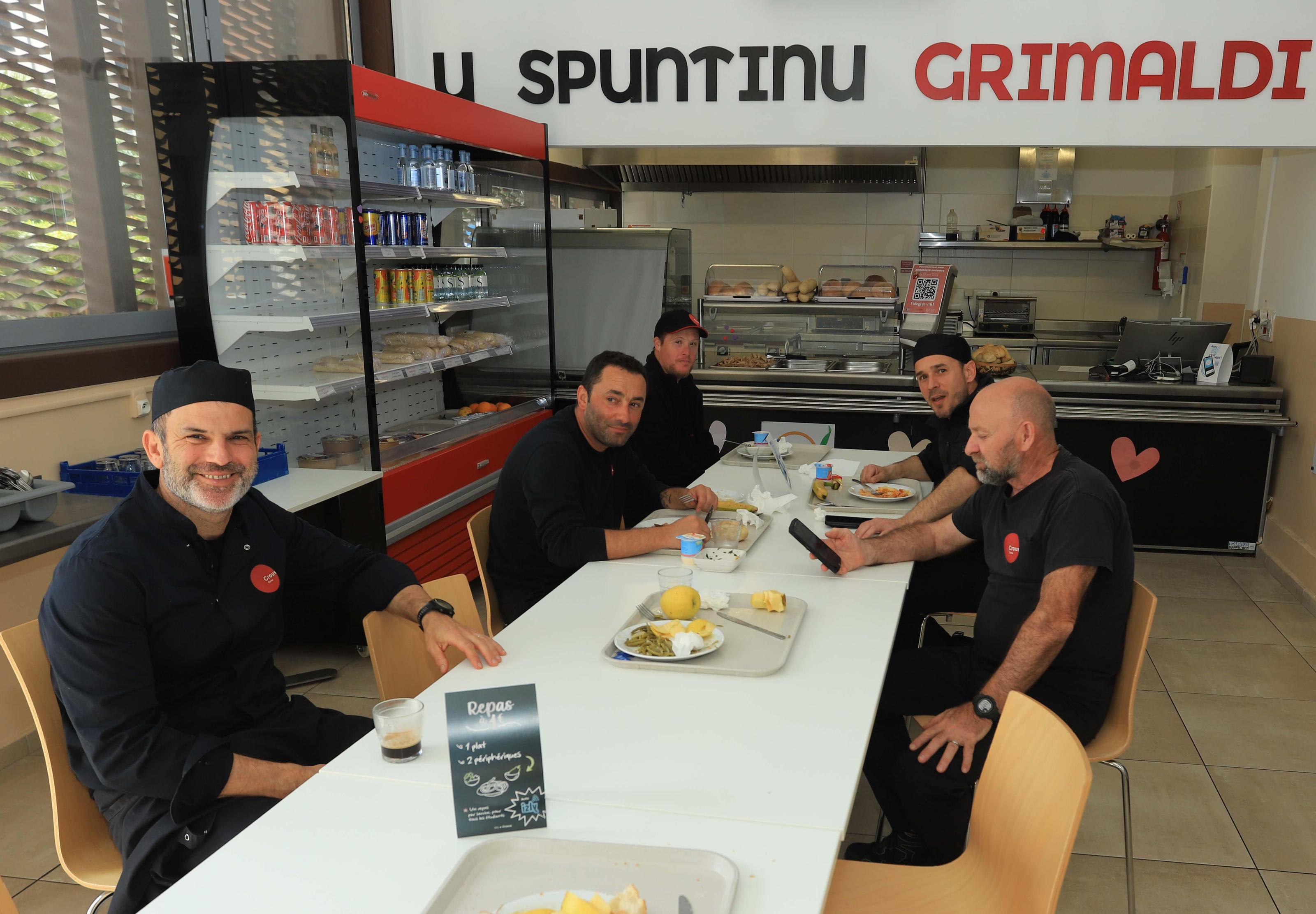 Corte -  Au Crous, repas gratuit pour les boursiers, à un euro pour les autres