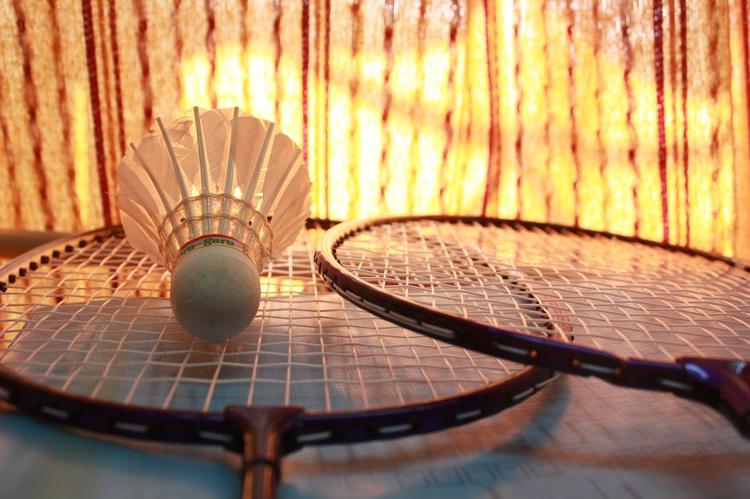 Les Fous Volants organisent un tournoi caritatif de badminton pour la lutte contre le cancer