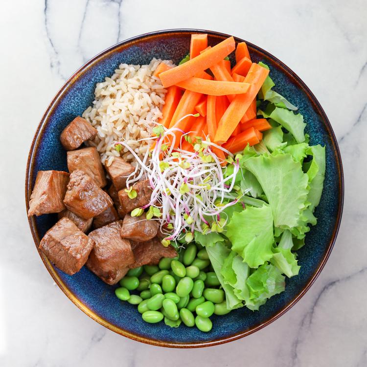 Poke bowl à l'agneau