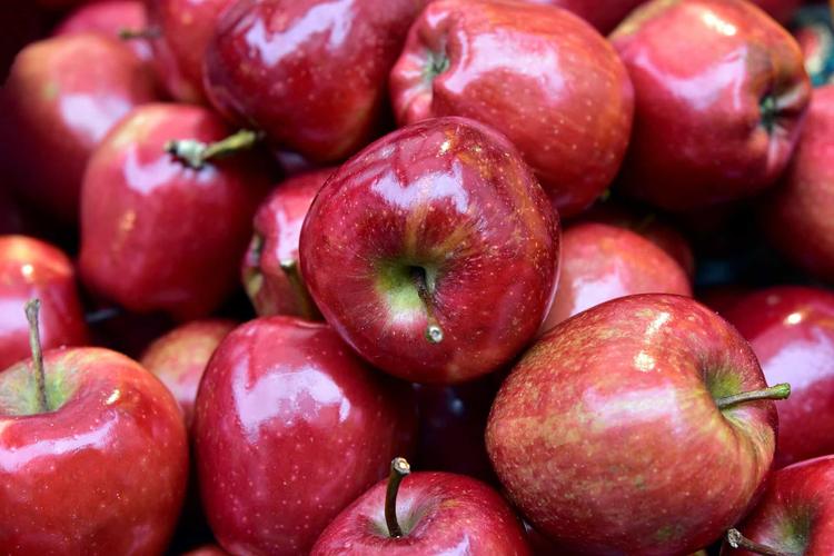 La compra y conservación de las manzanas