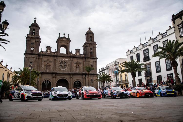 La Plaza de Santa Ana, punto de partida de nuevo del Rally Islas Canarias – Rally de España