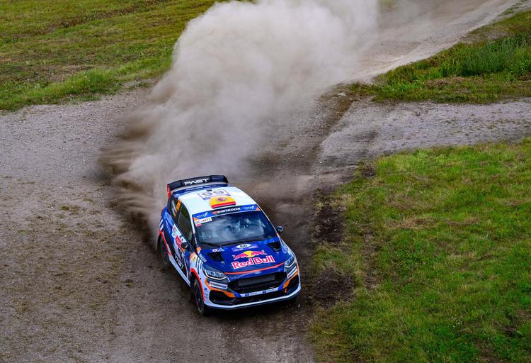 EL TRIUNFO DE GIL MEMBRADO EN FINLANDIA LO RELANZA EN EL FIA JÚNIOR WRC