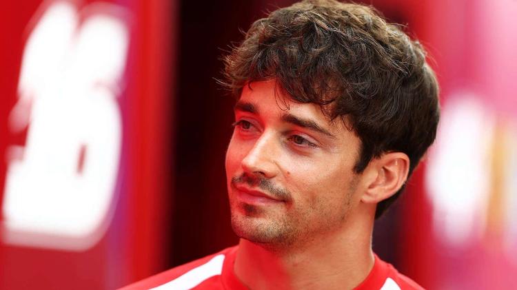 Leclerc responde a Wolff y confía en Vasseur: «No estoy preocupado por el presupuesto de Ferrari»