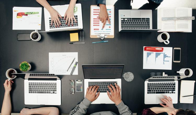Undici ore per ripensare un rifiuto: com'è andato l'hackathon dell'economia circolare a Tenerife
