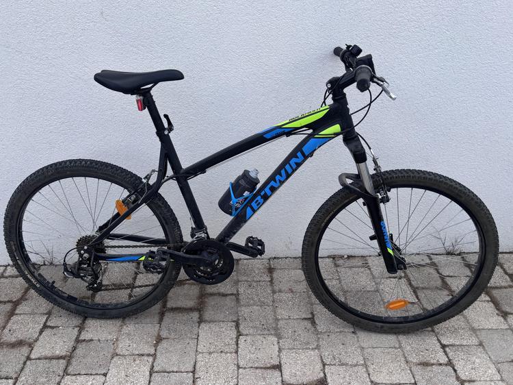 VTT Rockrider 340 taille M très bon état