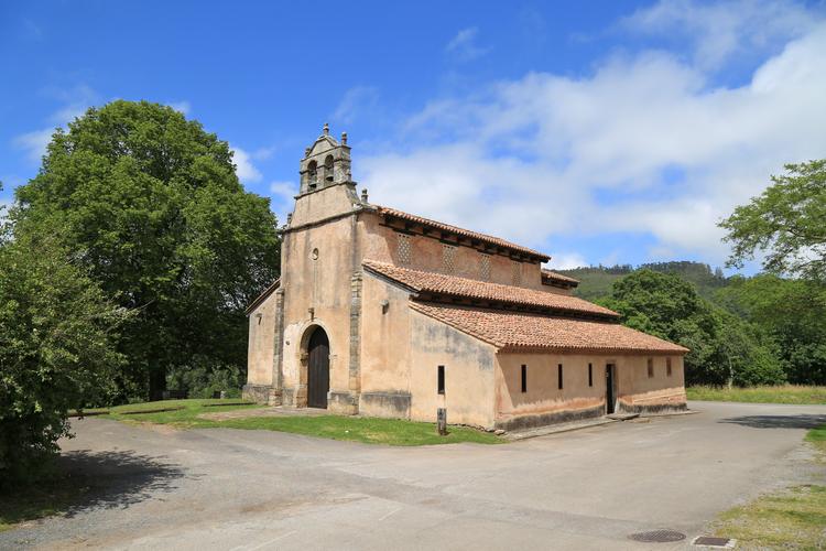 Iglesia de San Salvador de Priesca
