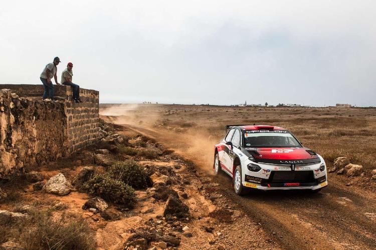 Diego Ruiloba gana el TC6 y se coloca segundo en el Rally Isla de los Volcanes a 12,4 segundos de López