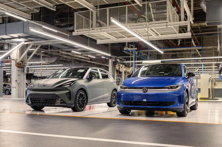 LA PLANTA DE SEAT & CUPRA EN MARTORELL INICIA LA PRODUCCIÓN DEL CUPRA RAVAL Y DEL VOLKSWAGEN ID. POLO PARA LIDERAR UNA NUEVA ERA DE LA MOVILIDAD EN EUROPA