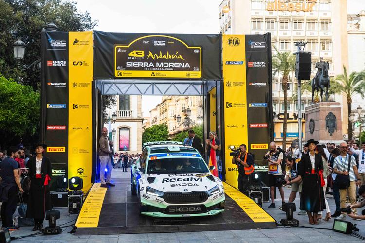 ‘Cohete’ juega en ‘Champions’ en el Rally Sierra Morena