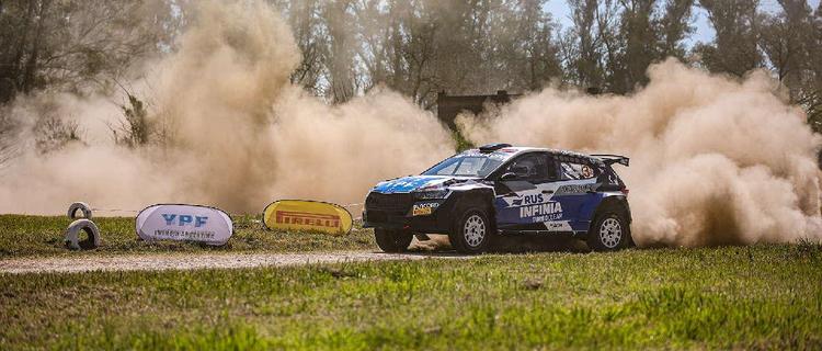 Villagra lidera el shakedown del Rally de San Francisco con el Skoda