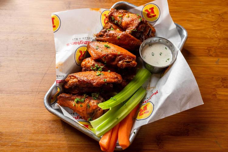 Chicken Wings $17
