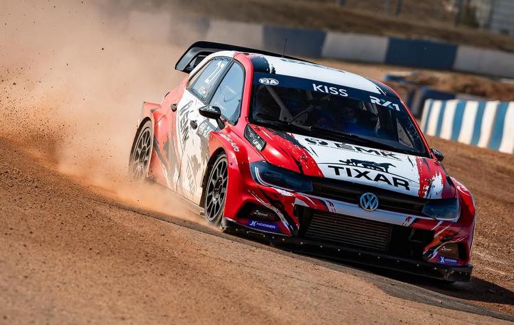 László Kiss prêt à mettre sa nouvelle Volkswagen Polo à l’épreuve à Lohéac