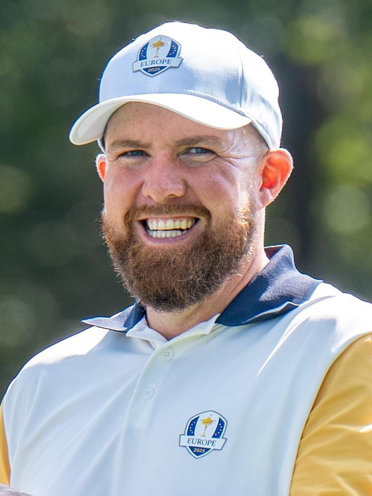 Lowry storms to record Irish Open triumph