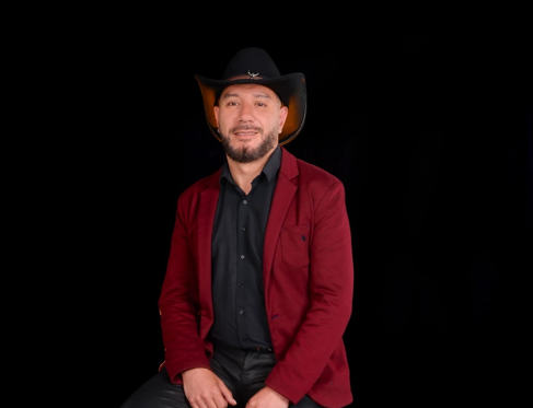 César Vargas regresa con fuerza: la voz versátil de la música popular colombiana que apunta 