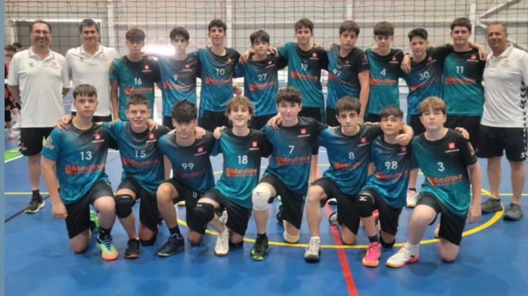 El CD Salesianos Elche logra el subcampeonato de España infantil masculino de voleibol en Castellón