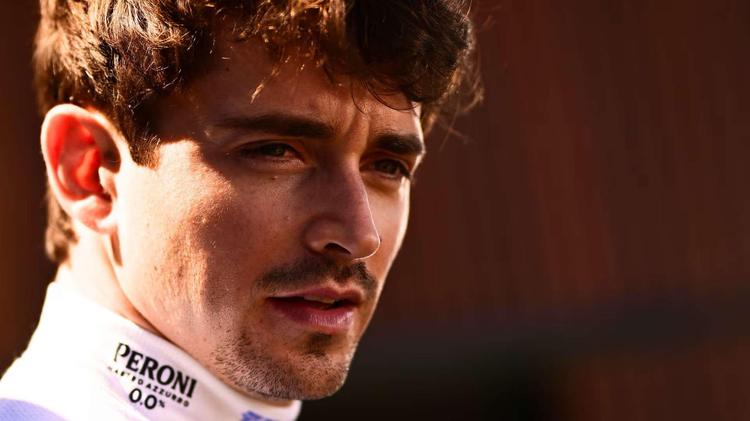 Charles Leclerc confía en que "nuestro momento llegará" con la familia Ferrari