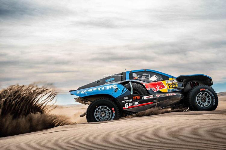 LOS RAPTOR MEJORAN, CON EL OBJETIVO DEL DAKAR