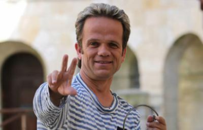 Sylvain dit "Le prof de français"