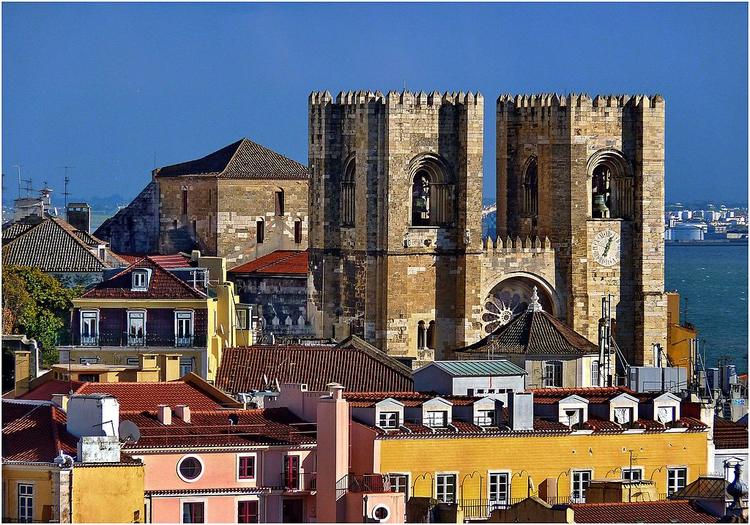JOUR 28 : La Cathédrale de Lisbonne