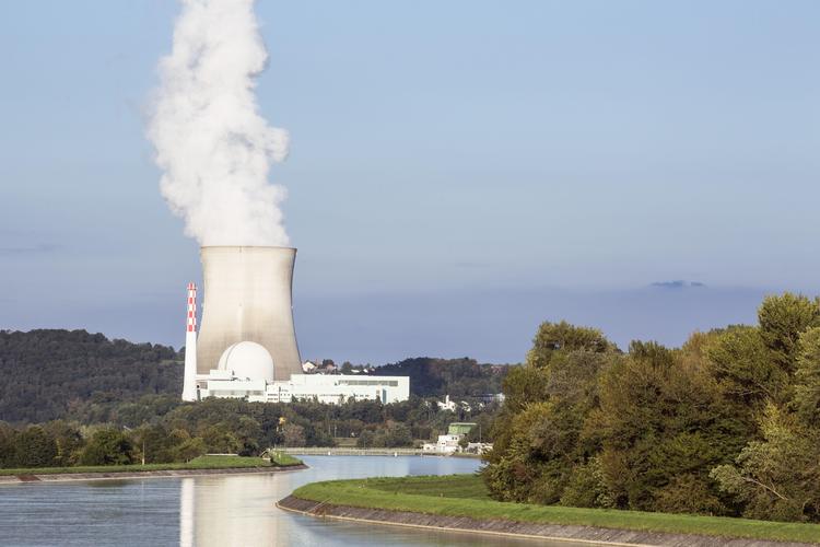 Diecisiete empresas, trece mil millones de dólares: la carrera privada por la fusión nuclear se acelera
