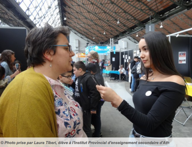 Chaymaa et Laura, à la découverte des motivations du Délégué Général aux Droits de l'Enfant