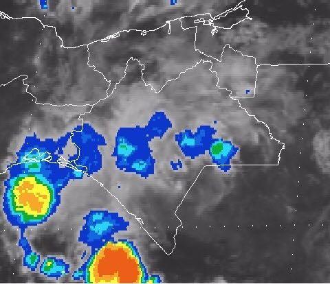 Cielo medio nublado a nublado, 80% de probabilidad de intervalos de chubascos fuertes con tormentas puntuales muy fuertes en Chiapas y Oaxaca