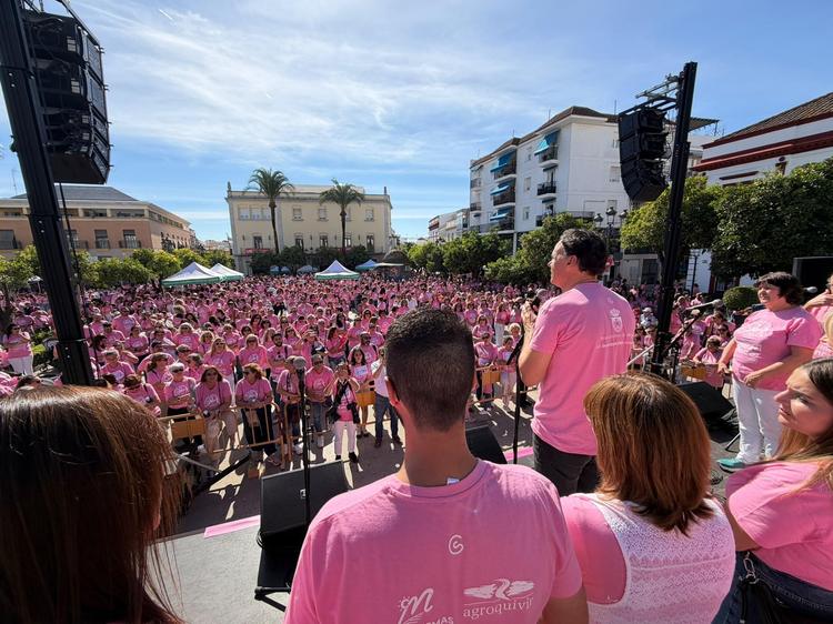La XI Marcha Rosa Comarcal reúne a más de 9.500 personas en Lebrija en una gran jornada de solidaridad y compromiso con la investigación contra el cáncer