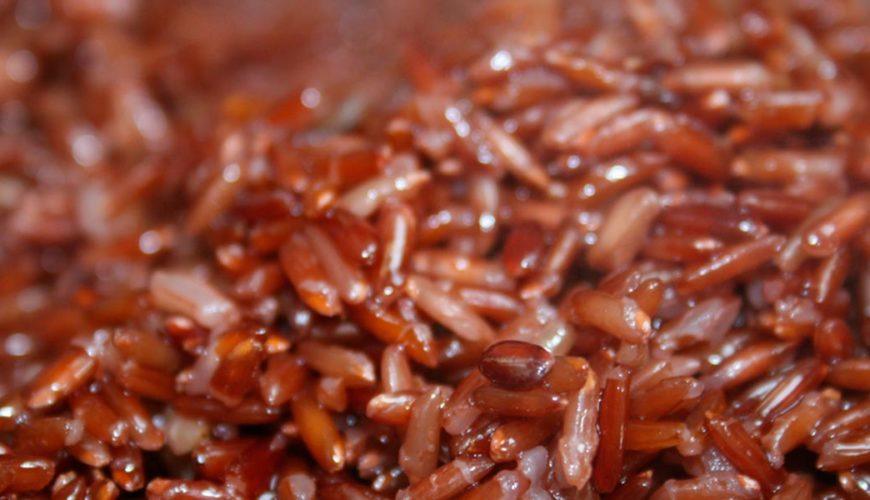 Riso rosso fermentato per tenere sotto controllo il colesterolo
