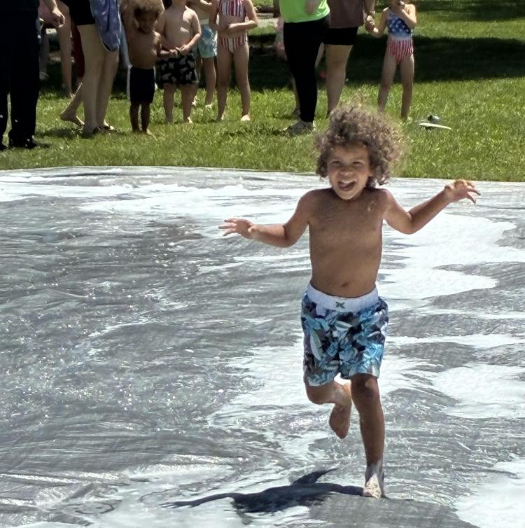 Splashin’ and snackin’