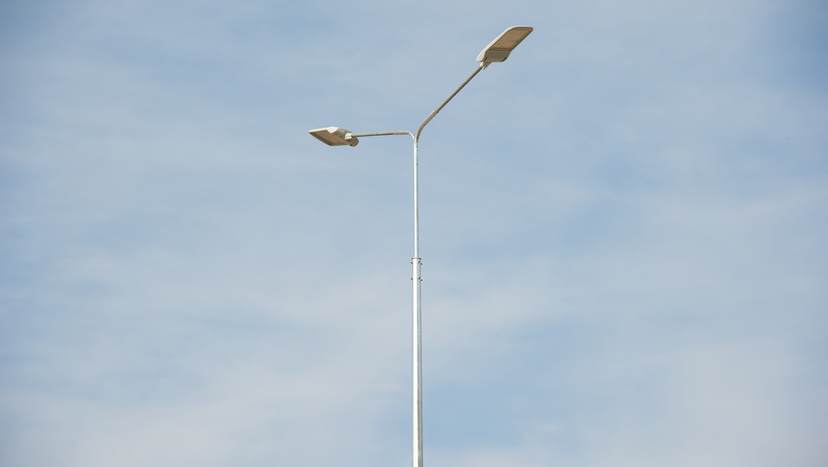 Hillerse:Straßenbeleuchtung in mehreren Straßen vorübergehend außer Betrieb