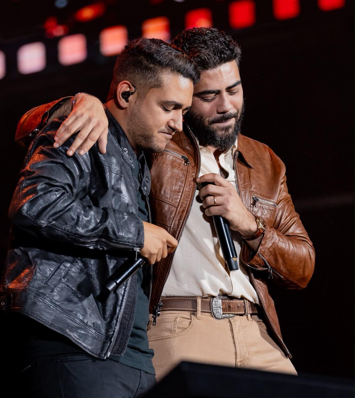 Eles lotaram mais um estádio! Henrique & Juliano esgotam ingressos no Manifesto Musical Belo Horizonte