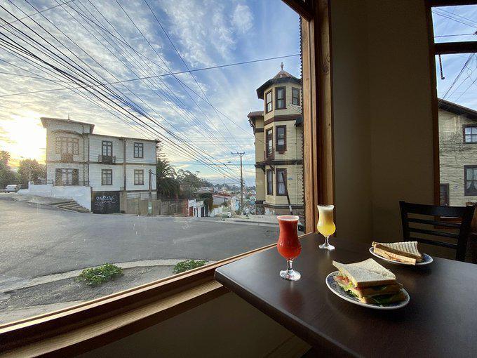 "Playa Ancha  es un cerro patrimonial con mucha potencia", Claudia Machado de Cafetería Waddington