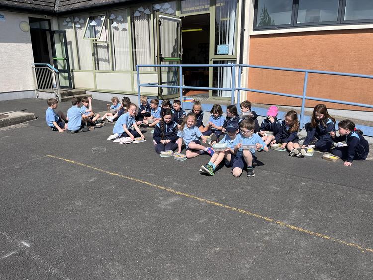 Lunch in the sun! 