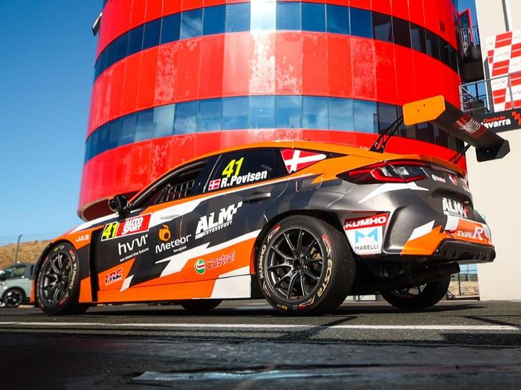 Piirimägi y Povlsen se reparten las victorias del TCR Spain en Navarra