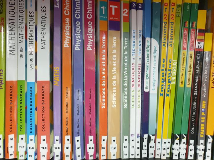 Les manuels scolaires de Première du Lycée Louis Barthou