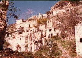 12a. Routes through the Fuentes de Cesna Desert: PATHS