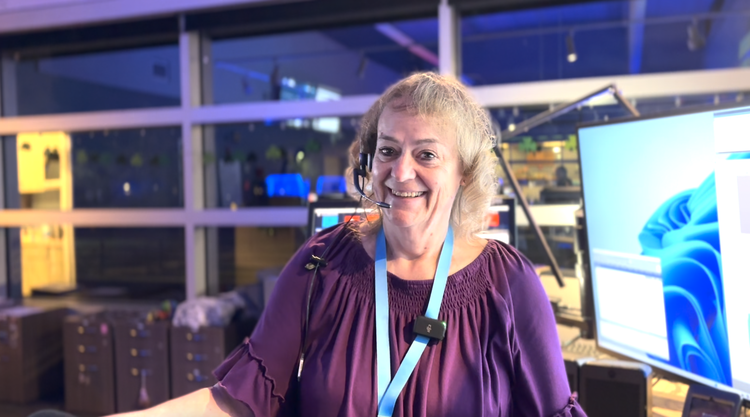Public Safety Telecommunicator Stefani Shaver retires after 29 years of service
