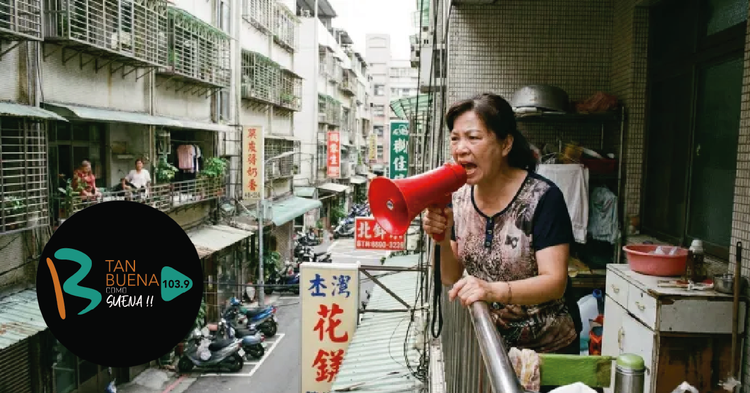 Tres meses de prisión para una mujer que insultaba a sus vecinos con un megáfono