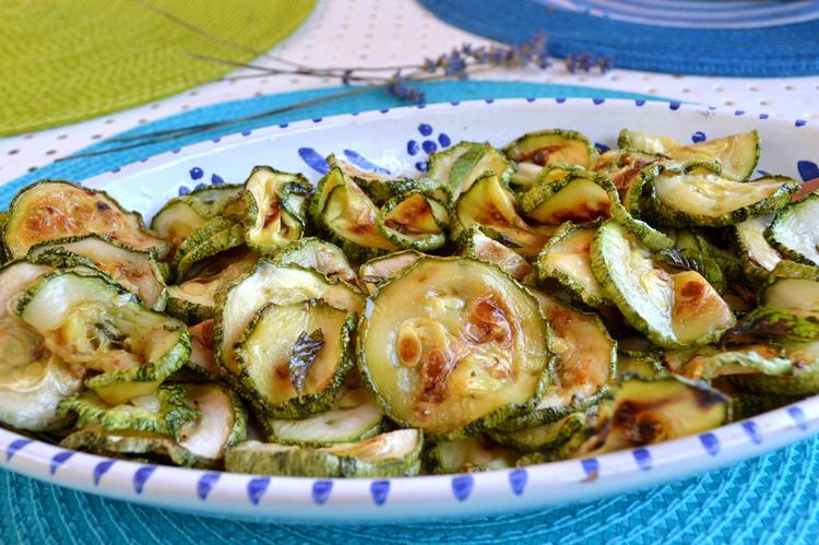 ZUCCHINE ALLA POVERELLA 