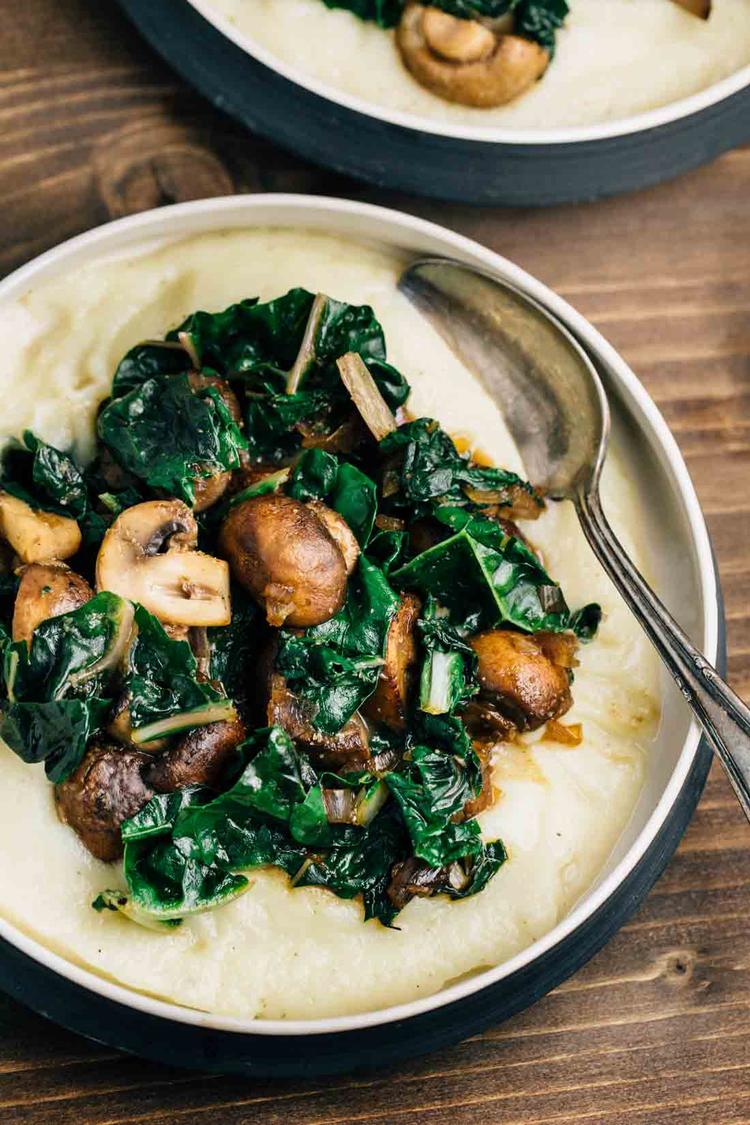Balsamic Mushrooms with Herb Kale Mashed Potatoes 