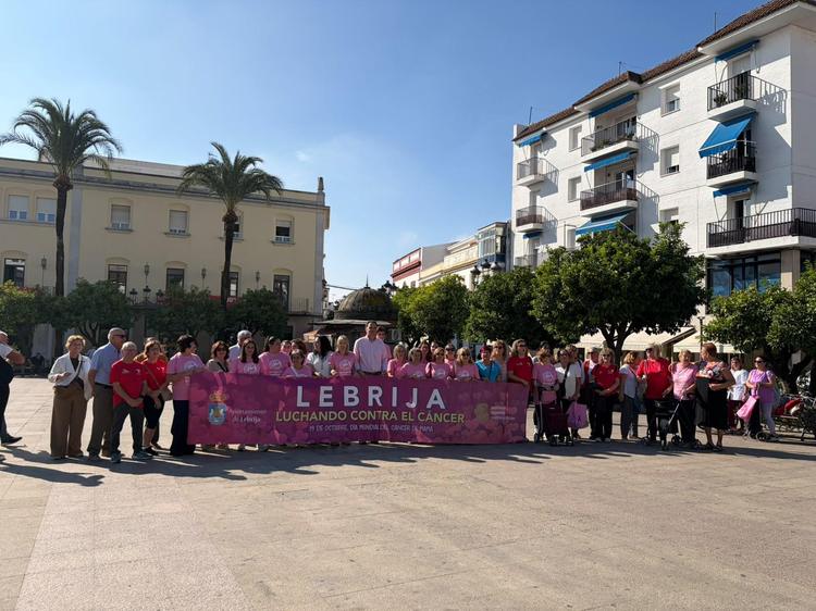  La Junta Local de la AECC de Lebrija conmemora el Día Mundial contra el Cáncer de Mama