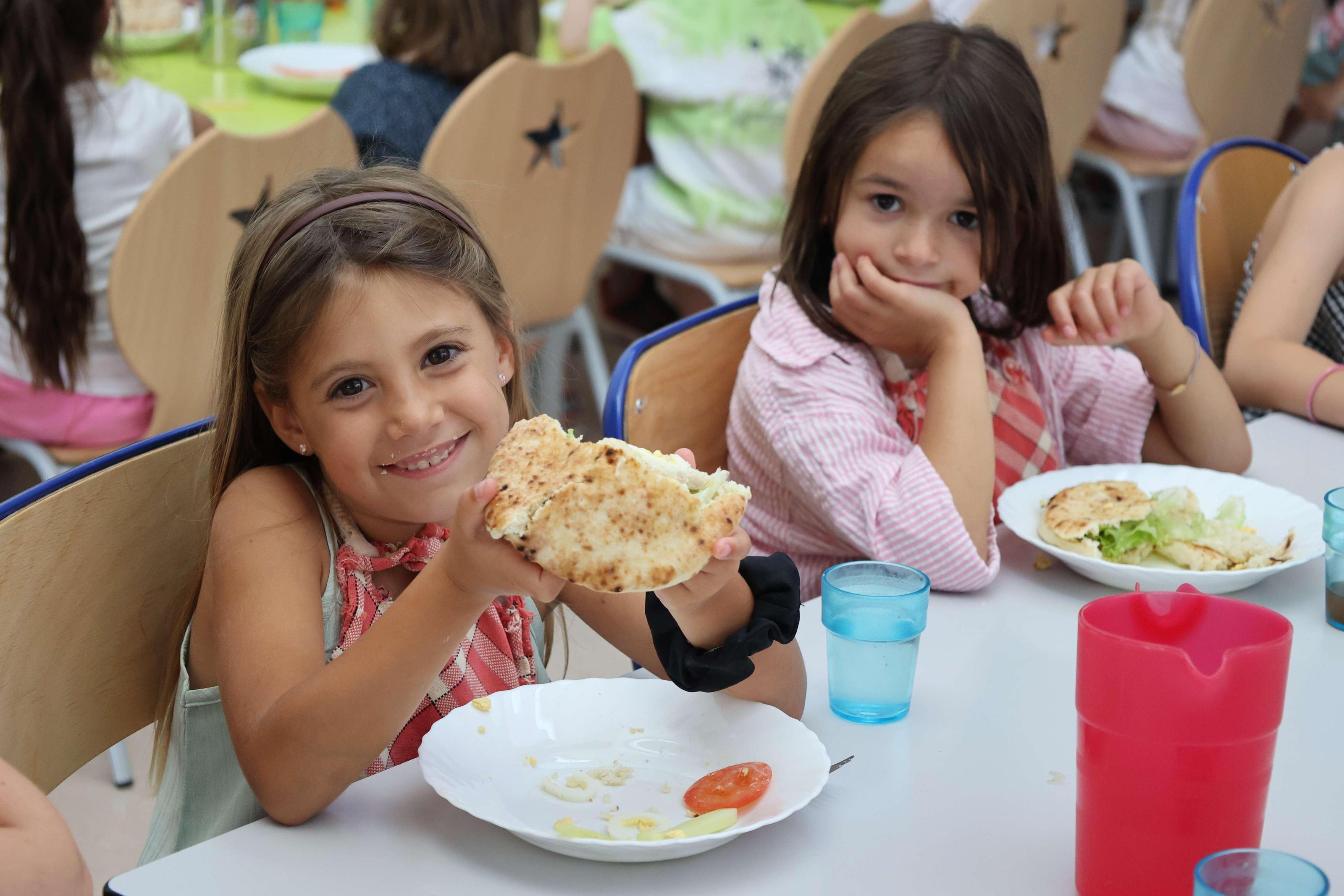Un repas festif pour nos écoliers