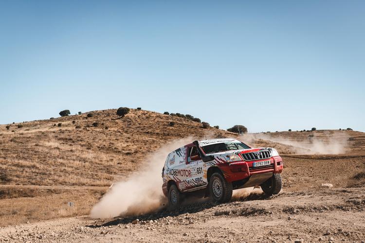 Alberto Dorsch, 25 años de puro todo terreno